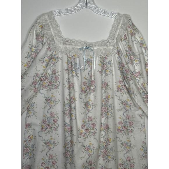 NWT vintage Lanz of Salzburg 100% cotton floral lace trim nightgown, USA large - Picture 6 of 16